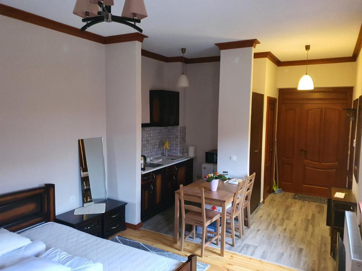 Hotel Bereg-Travel Esterno foto