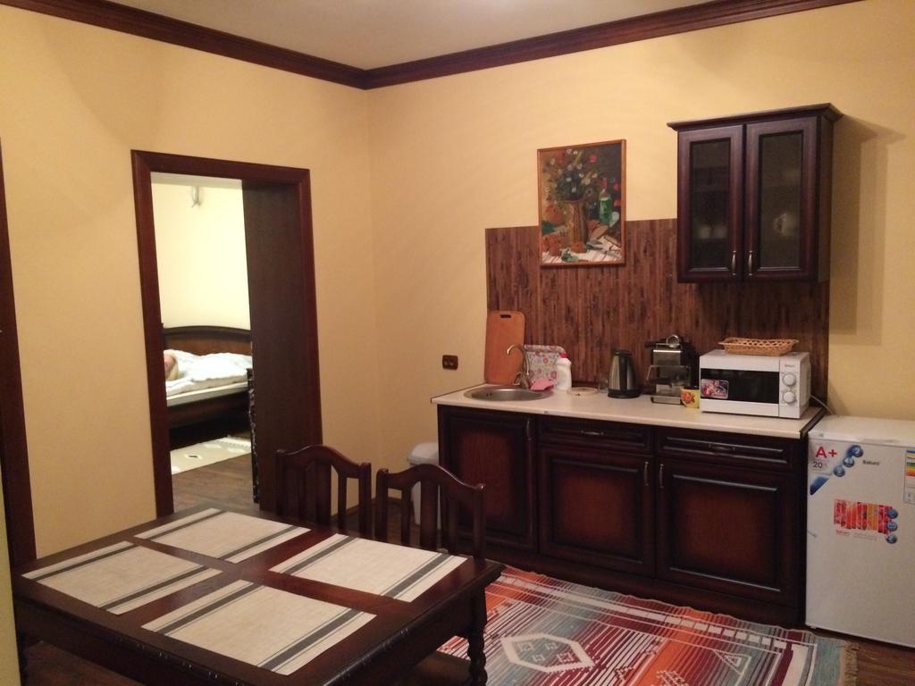 Hotel Bereg-Travel Esterno foto